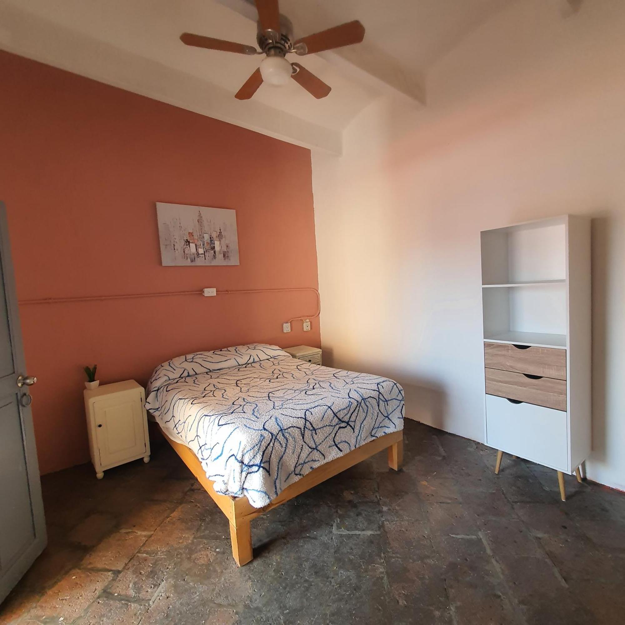 Sukha Hostel San Luis Σαν Λουίς Ποτοσί Εξωτερικό φωτογραφία